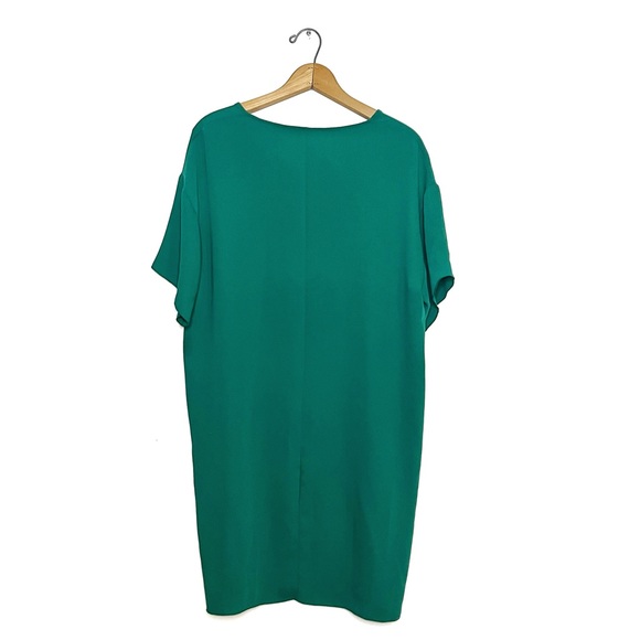 Aritzia | Babaton Kelly Green Dress - Picture 2 of 5
